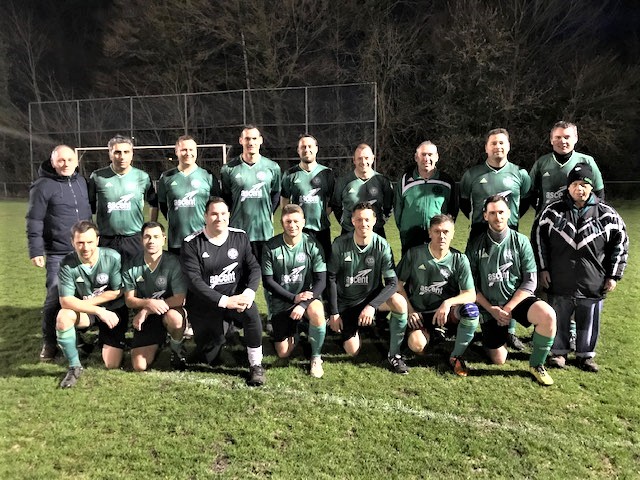 Die Mannschaft der AH beim ersten Spiel des AH-Kreispokals 2023 in Liedolsheim.